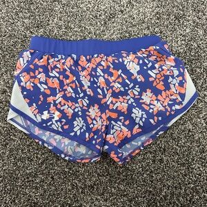 UA Girl’s Blue Patterned Shorts